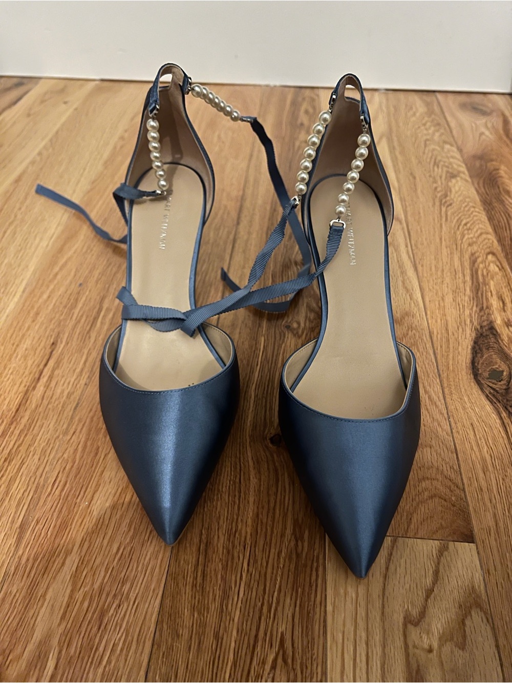 Stuart Weitzman Blue Satin Heels with Pearl Detail Seoze 41 / IS 10.5